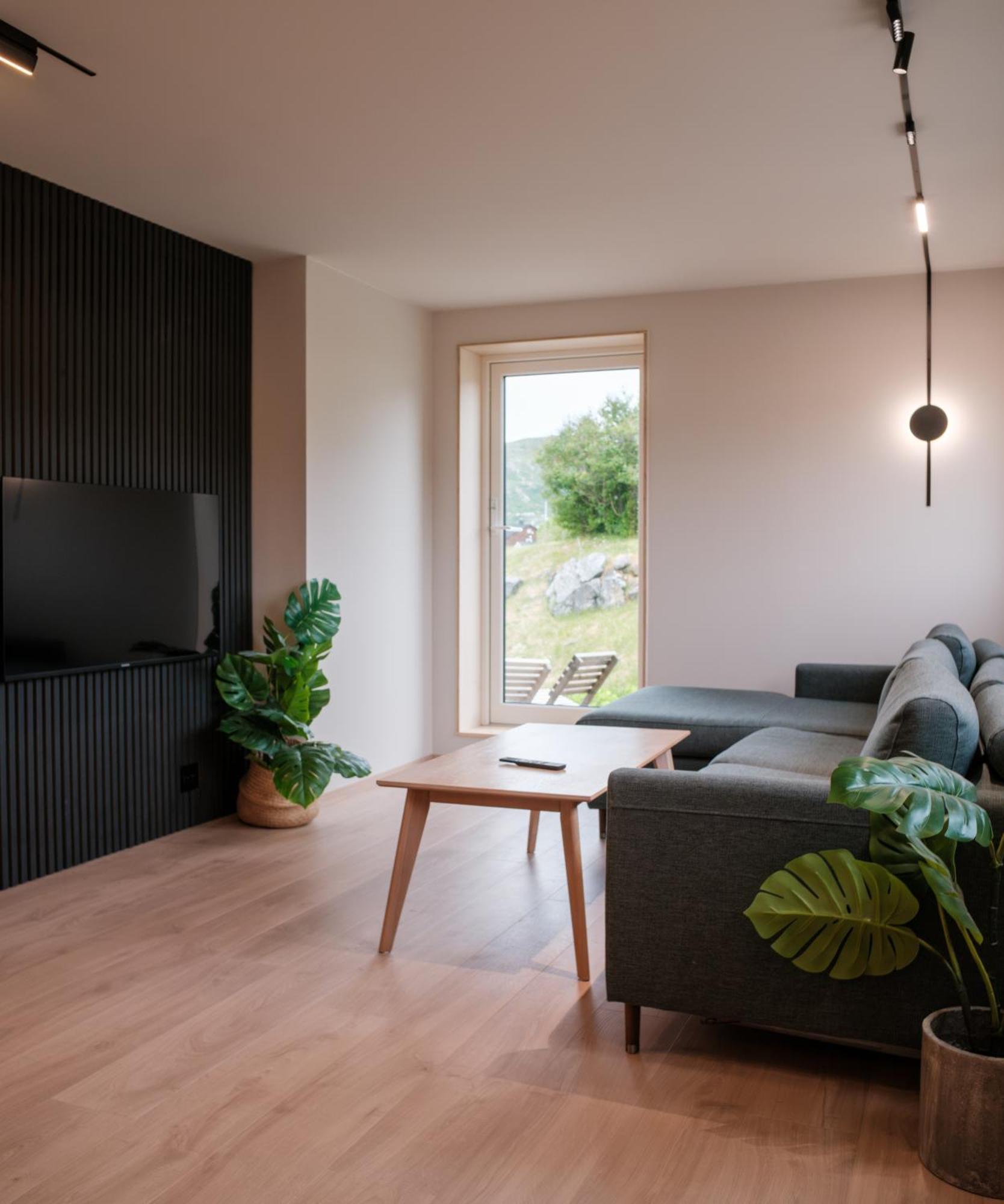 Sommaroya Beach Apartment Tromso Exterior photo