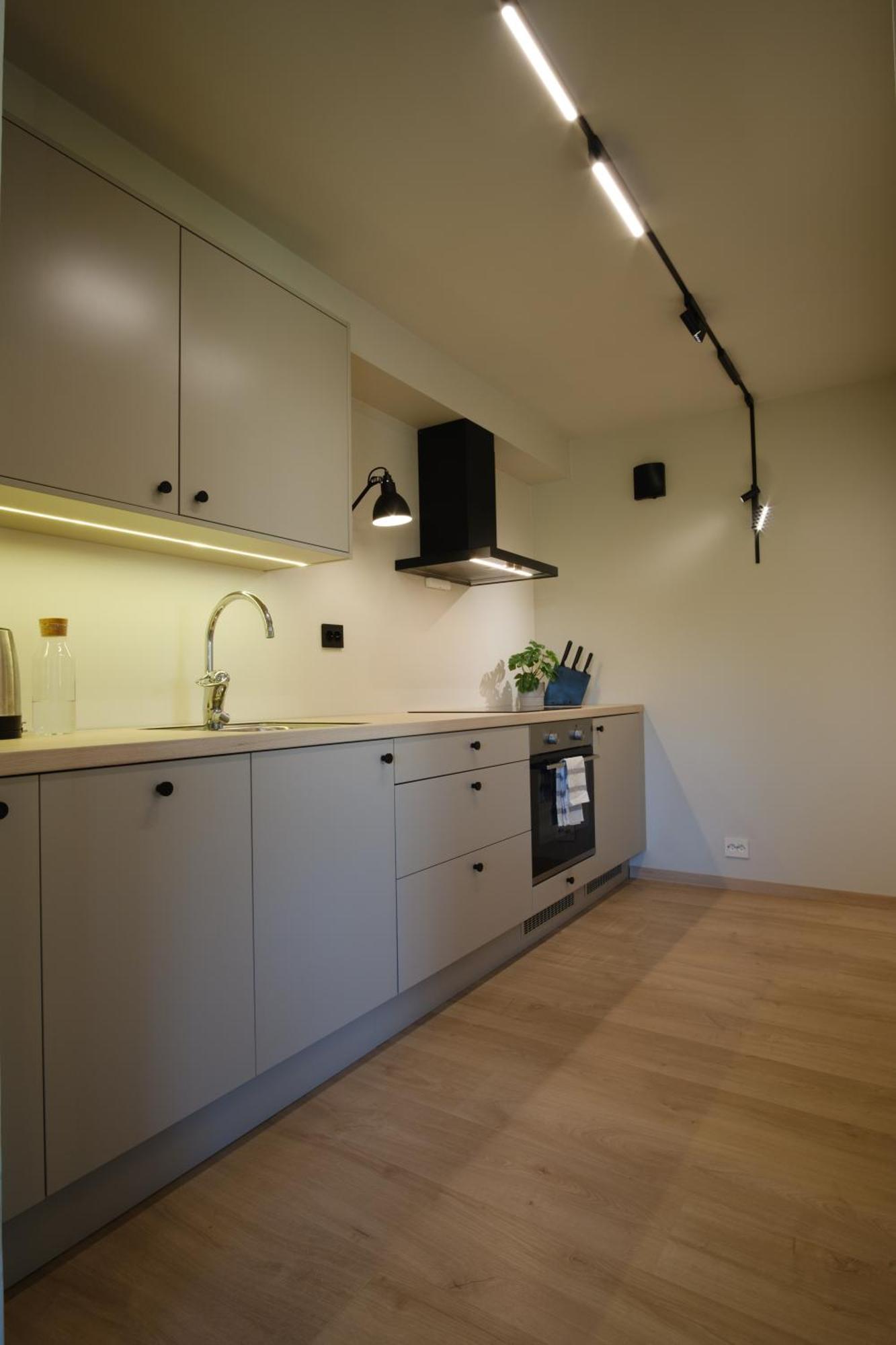 Sommaroya Beach Apartment Tromso Room photo