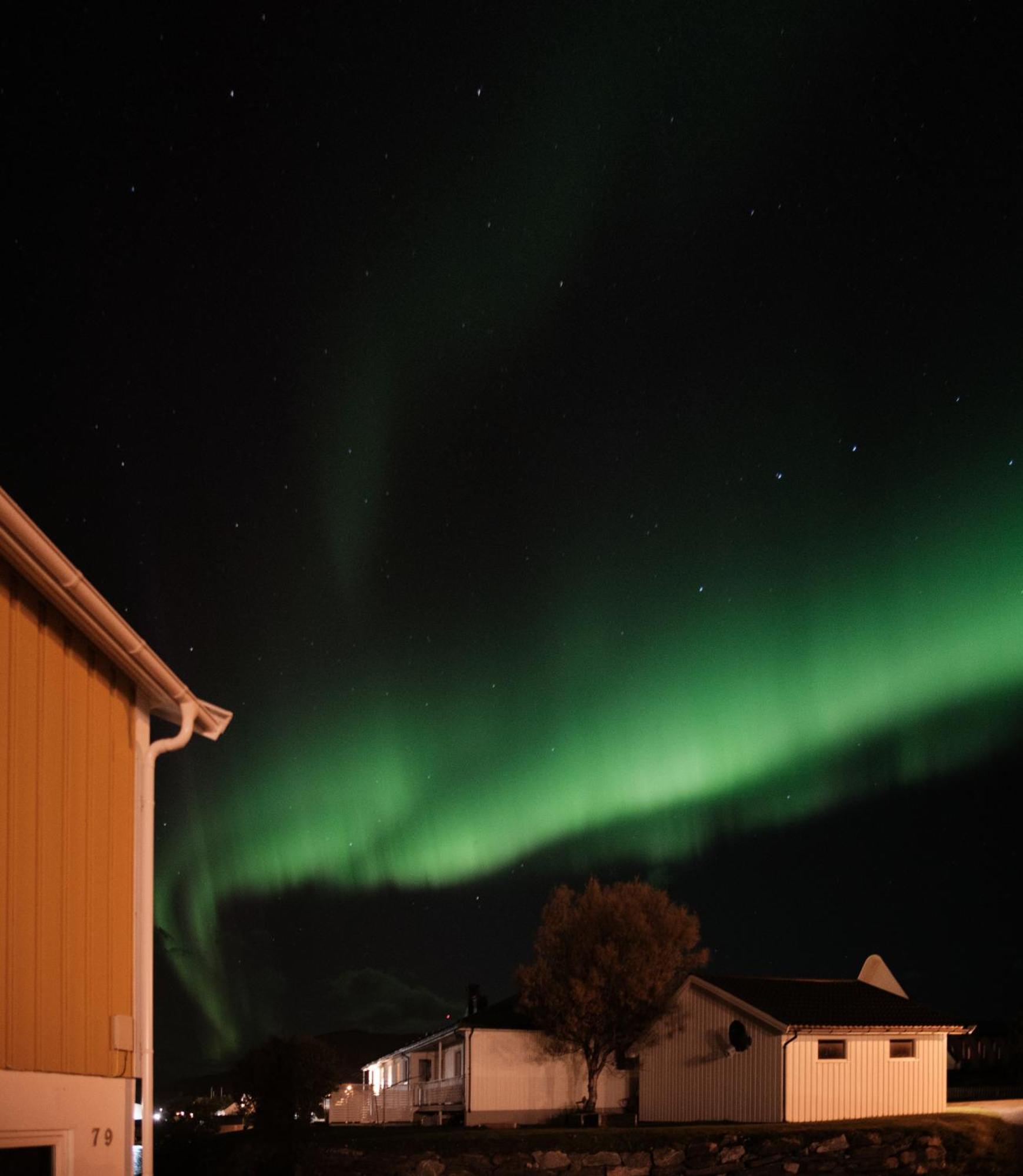 Sommaroya Beach Apartment Tromso Exterior photo